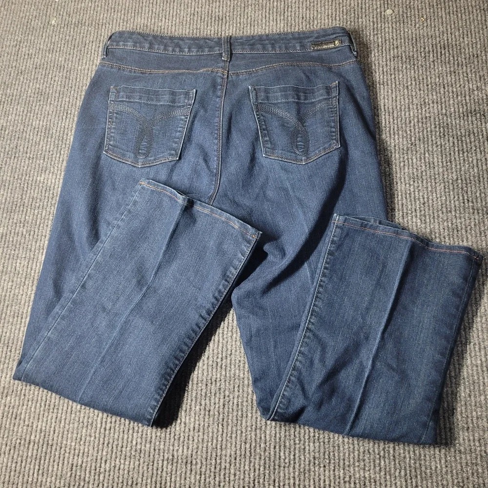 Calvin‎ Klein Boot Cut Stretch Shape Jeans Womens Sz 33/16 Blue Denim High Rise